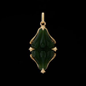 「 双蝠 」金镶碧玉项坠